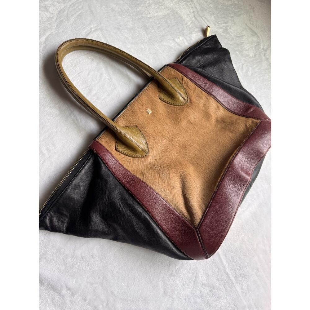Pour La Victoire Calf Pony Hair Leather Colorblock Tote Bag Burgundy Black - Picture 2 of 13